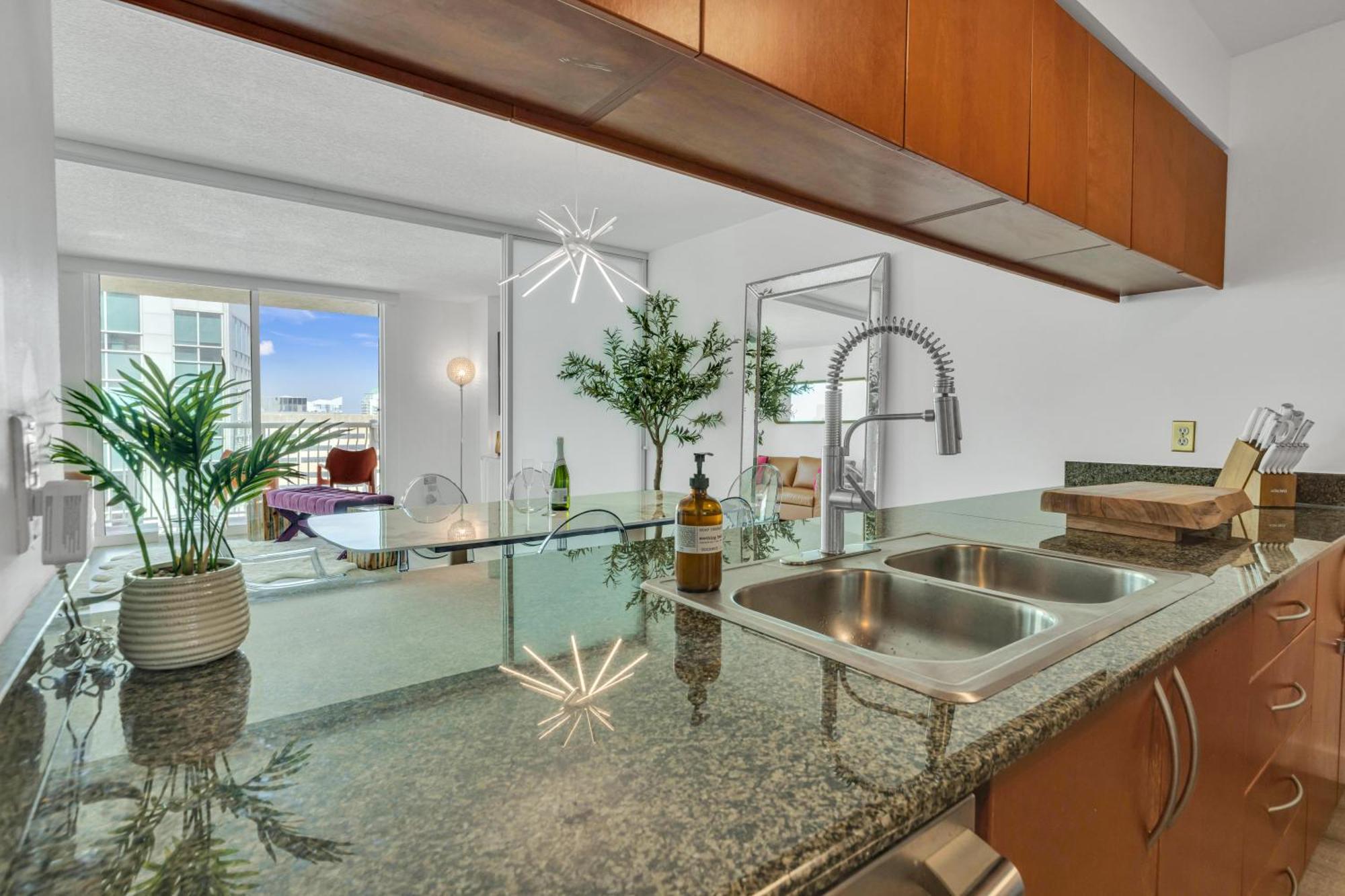 Oceanside Penthouse Apartment In Brickell Miami, Pool, Free Parking المظهر الخارجي الصورة